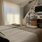 Ξενοδοχείο Farol 3*